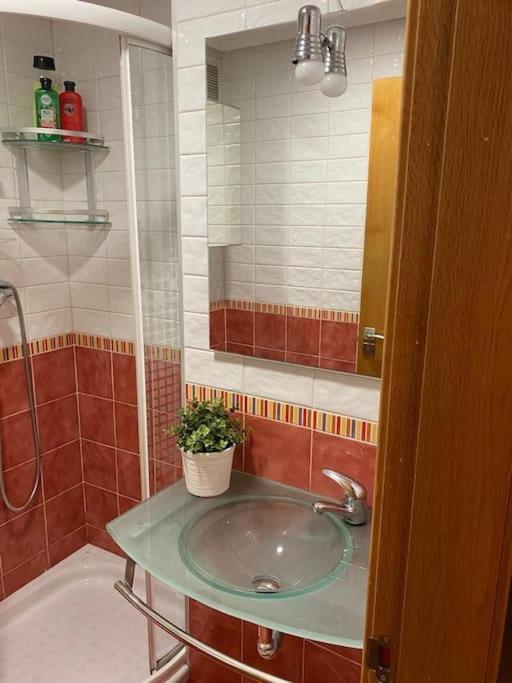 Calidad En Zona Tranquila Apartman Gijón Kültér fotó